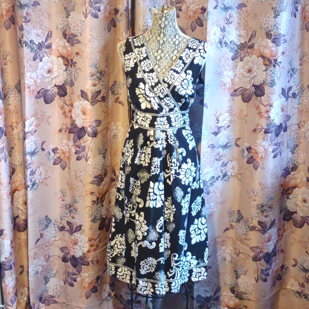 Carter Club Black and White Elegant Casual Dress